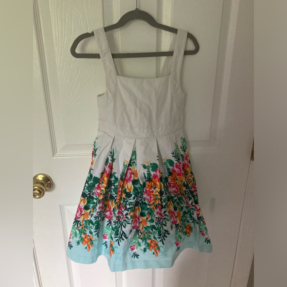 Janie and Jack pleated summer dress size 4- sweet!